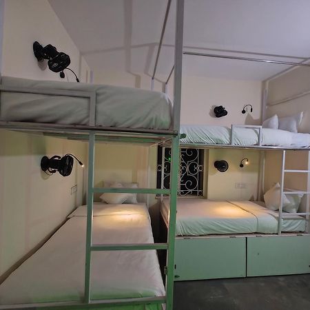 Hot - House Of Travellers, Vagator Hostel Exterior photo